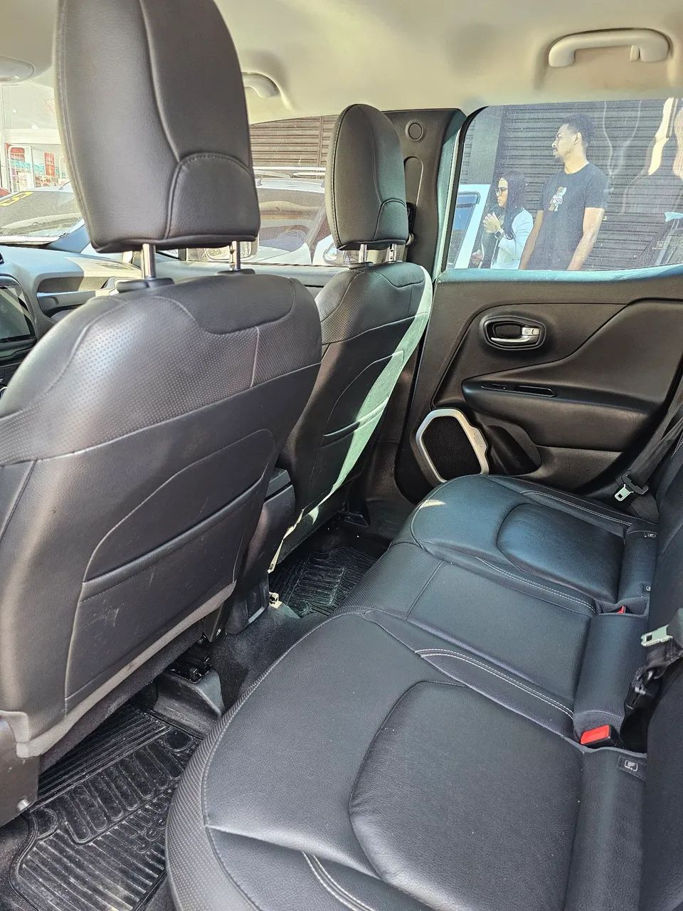 VENDO JEEP RENEGADE 2019 , PEQUENA ENTRADA+R$1.007,96 FIXAS!!!  - Foto 3