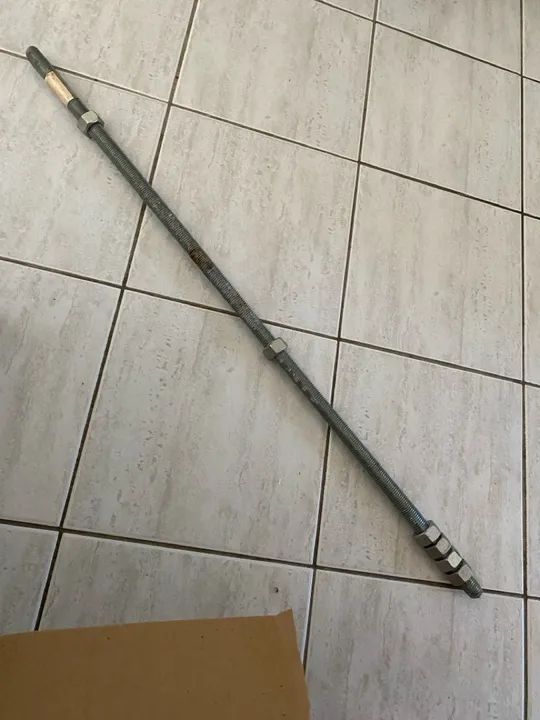 Barra roscada 7/8 x 1m com porcas 