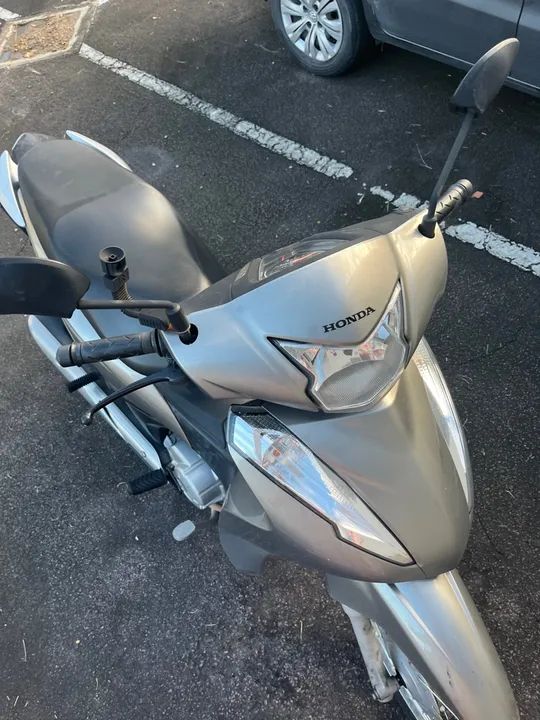 Honda Biz 125 - 2023 - Prata - Semi Nova - Foto 2