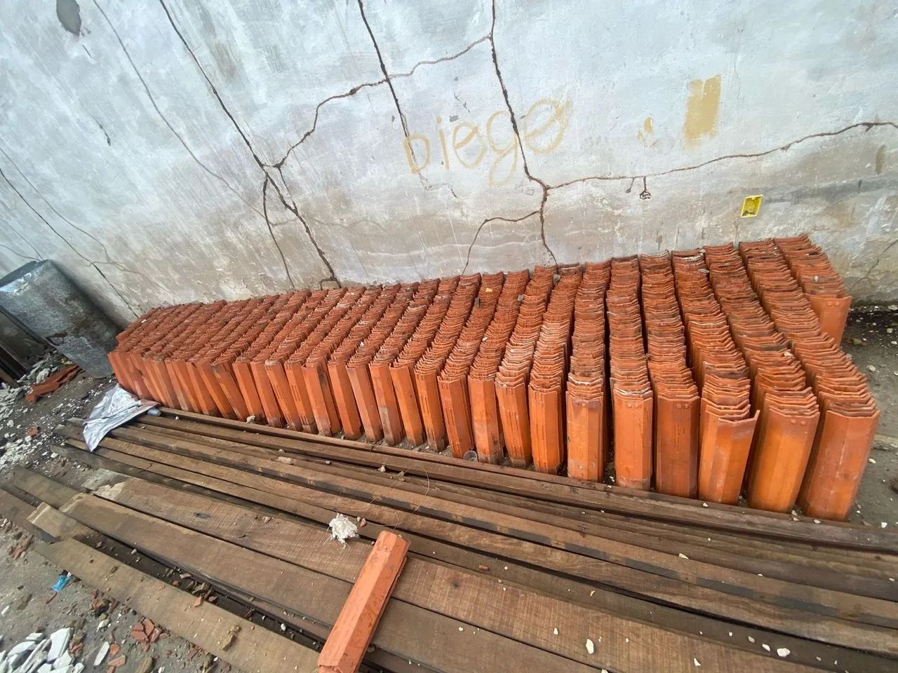 Telhas Canal de segunda mão 