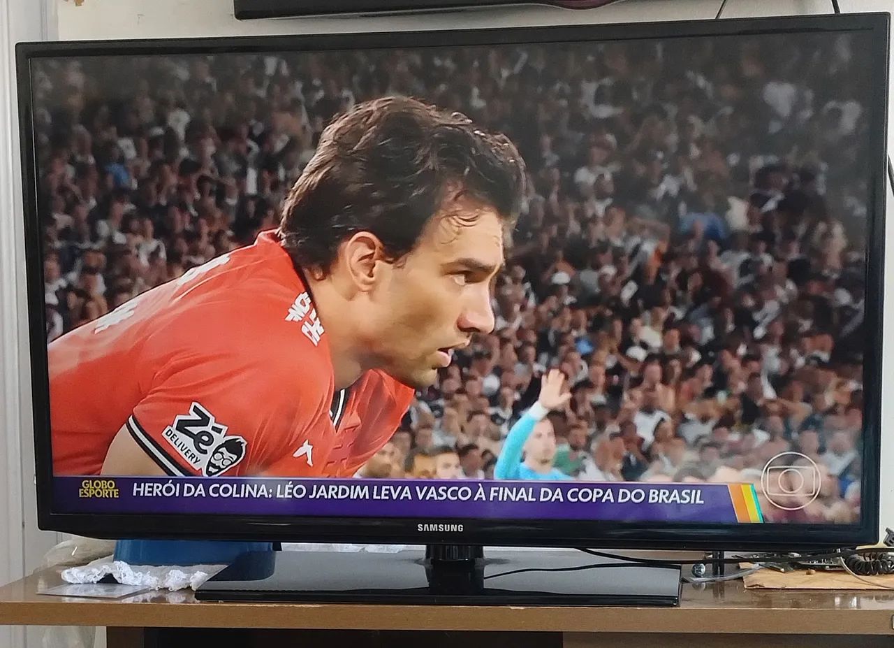 TV SAMSUNG LED 40" Full HD  - Foto 3