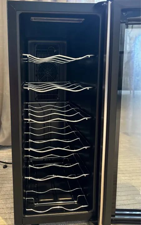 Adega climatizada para 12 garrafas  - Foto 3