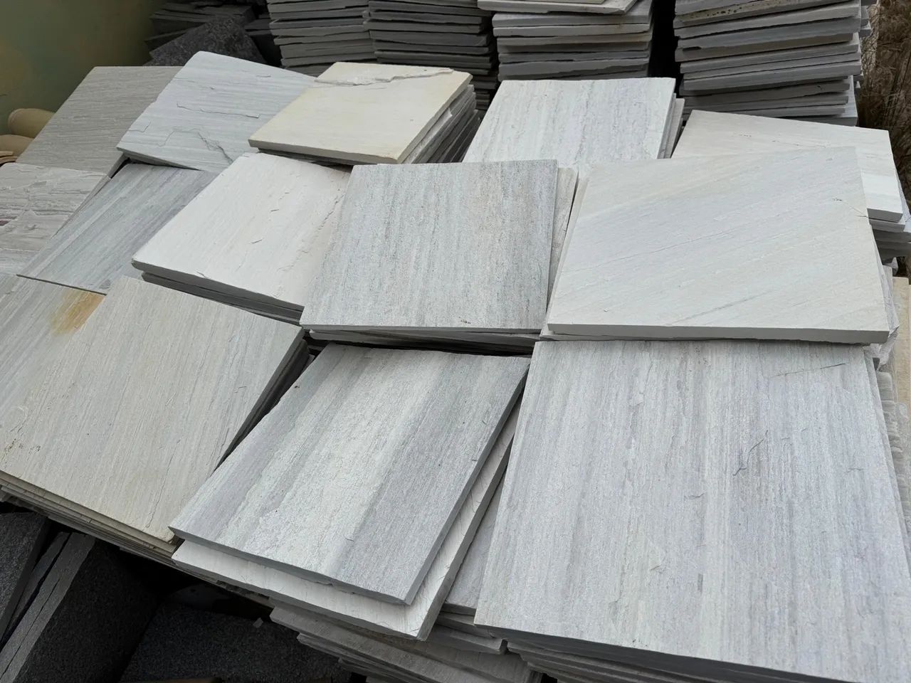 Pisos de Pedra São Tomé - Branco -  Novo - Foto 4