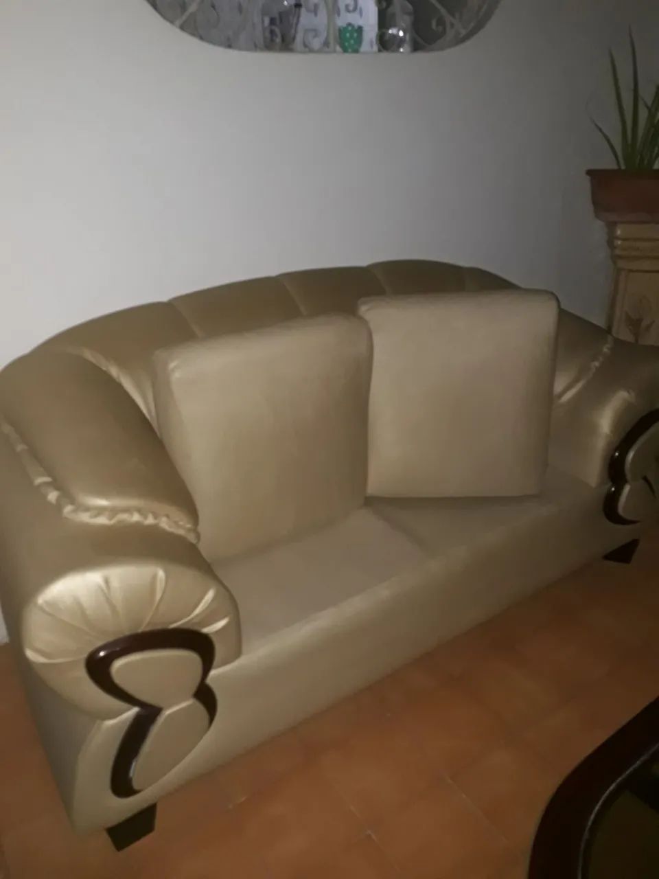 Sofá 3 lugares bege ótimo estado!64842833175809120