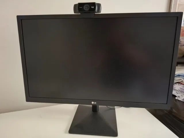 Tela + Web cam64289462319233120