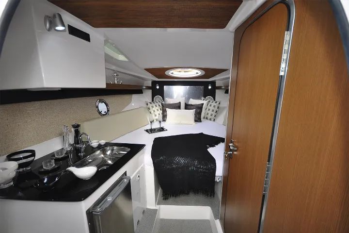 Lancha Ventura 30 Day Cruiser 2016 - Mercruiser 8.2L 380HP Big Block - COMPLETÍSSIMA! - Foto 5