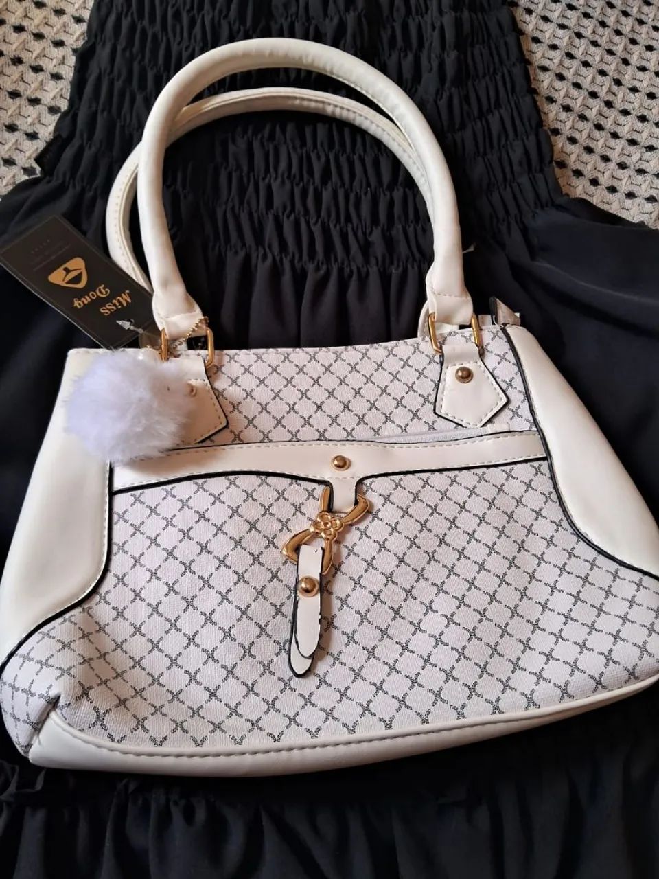 Por. 100. -  Bolsa feminina 