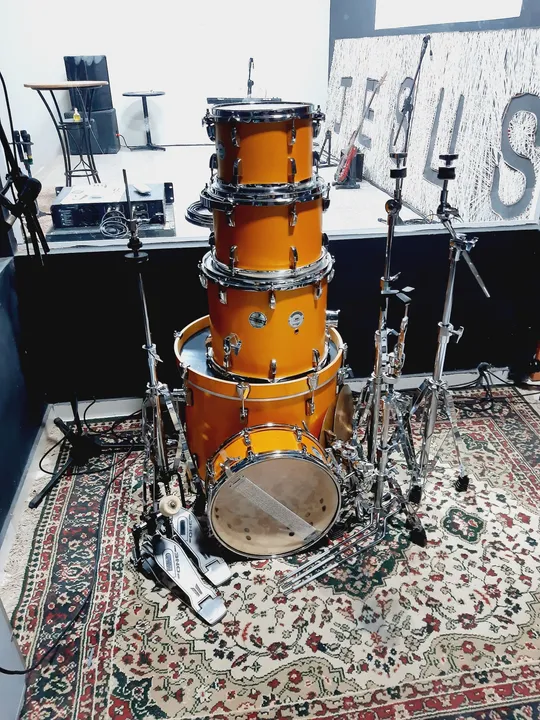 Bateria D-One, Ótimo estado!