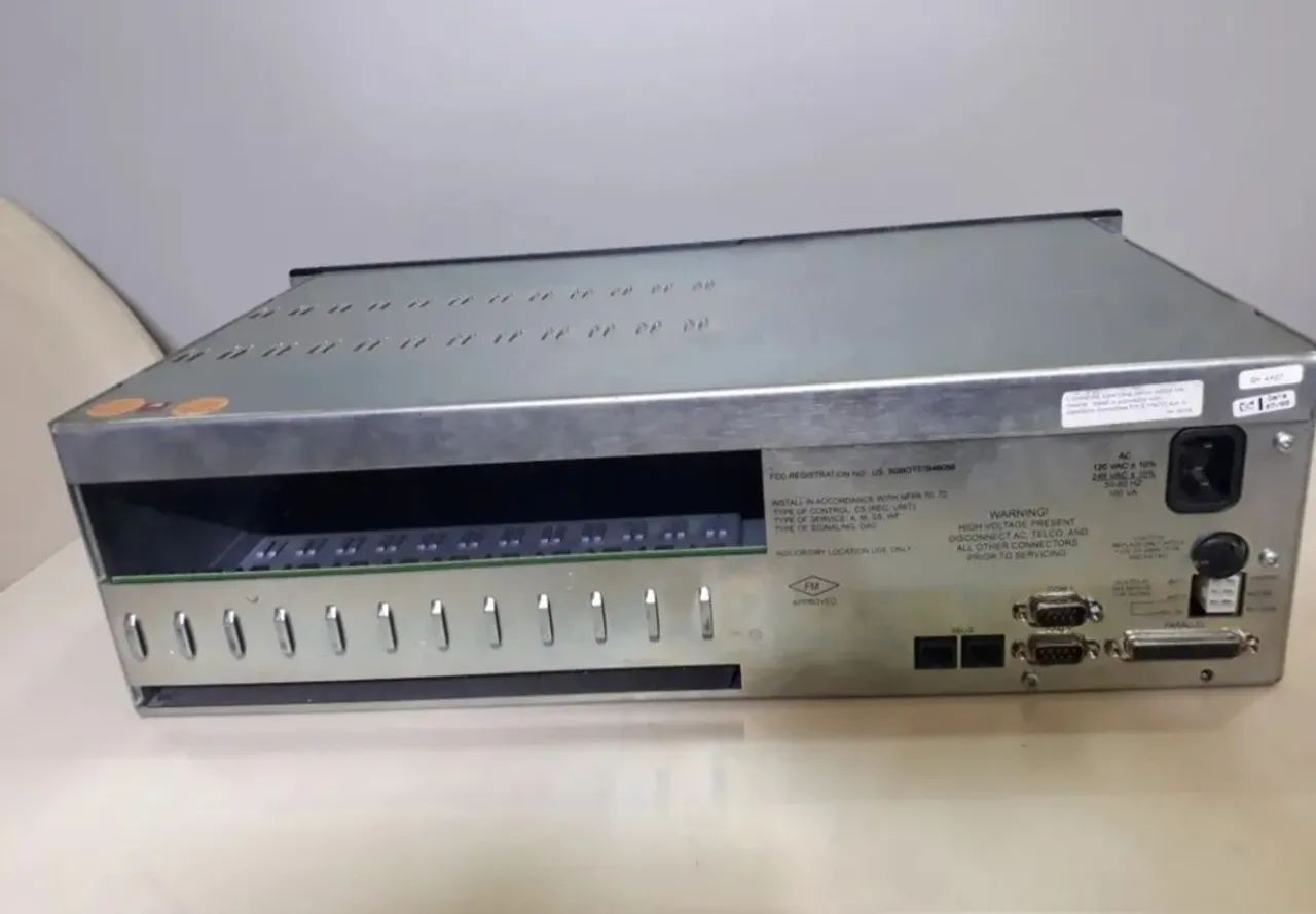 ADEMCO A Honeywell Conpany MX 8000 - Foto 2