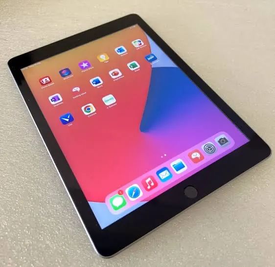 iPad Air Space Gray A1474 - Foto 2