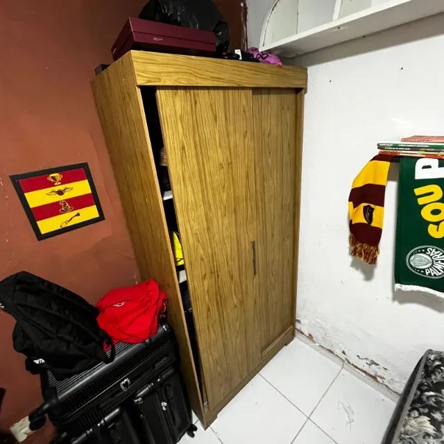 GUARDA ROUPA, CAMA E PRATELEIRAS 