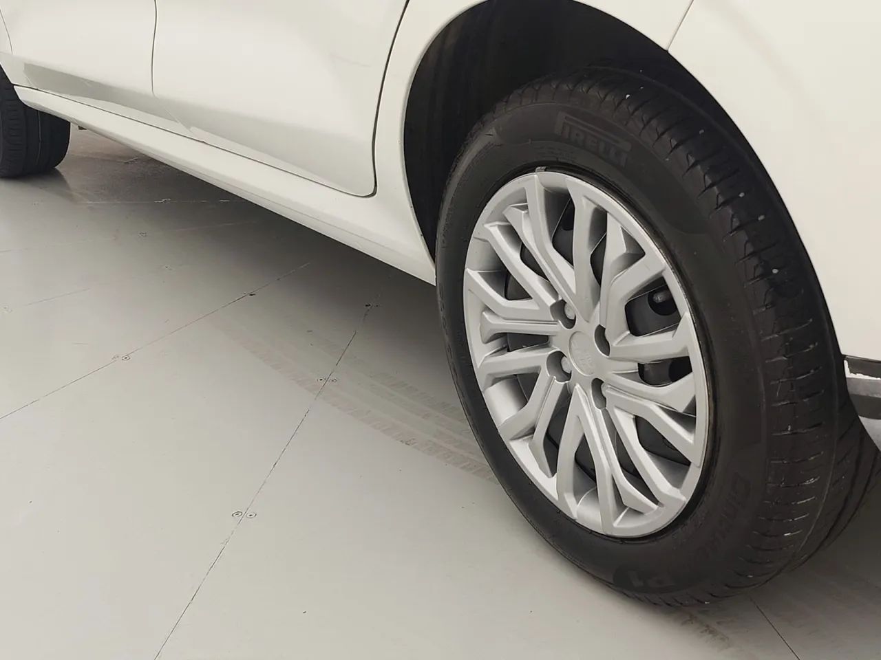 Fiat Argo Drive 1.0 Firefly, foto 12 de 18