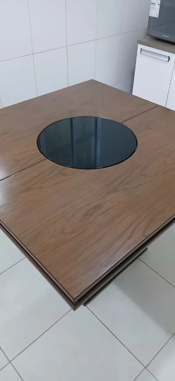 Mesa de madeira com tampo giratório  - Foto 4