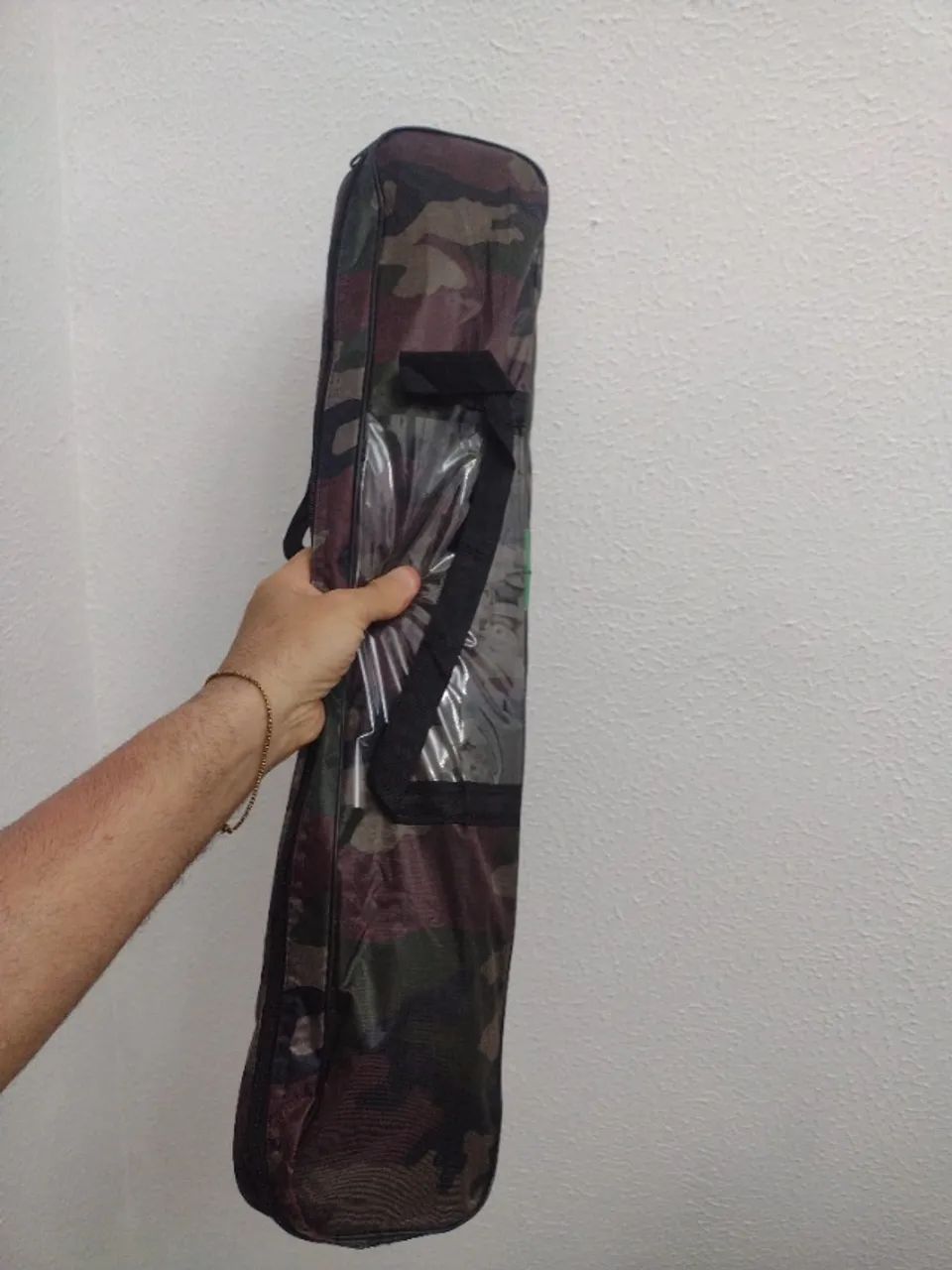 Barraca camping camuflada com lona/ kit novo em Teresópolis 