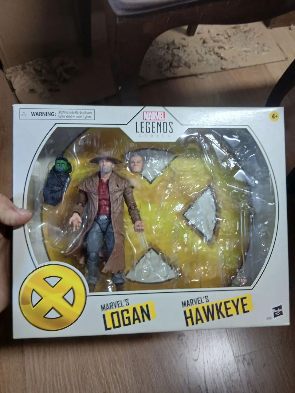 Old Logan Marvel Legends (pack)