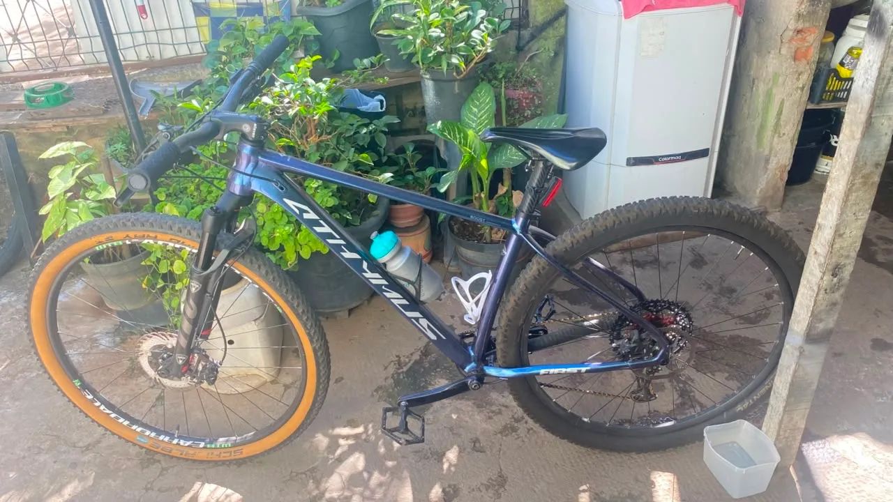 Bicicleta  - Foto 3