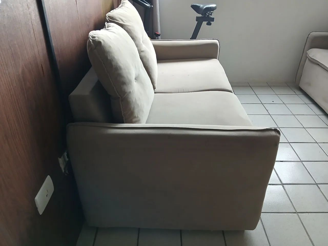 Sofá 1,50m camurça  - Foto 5