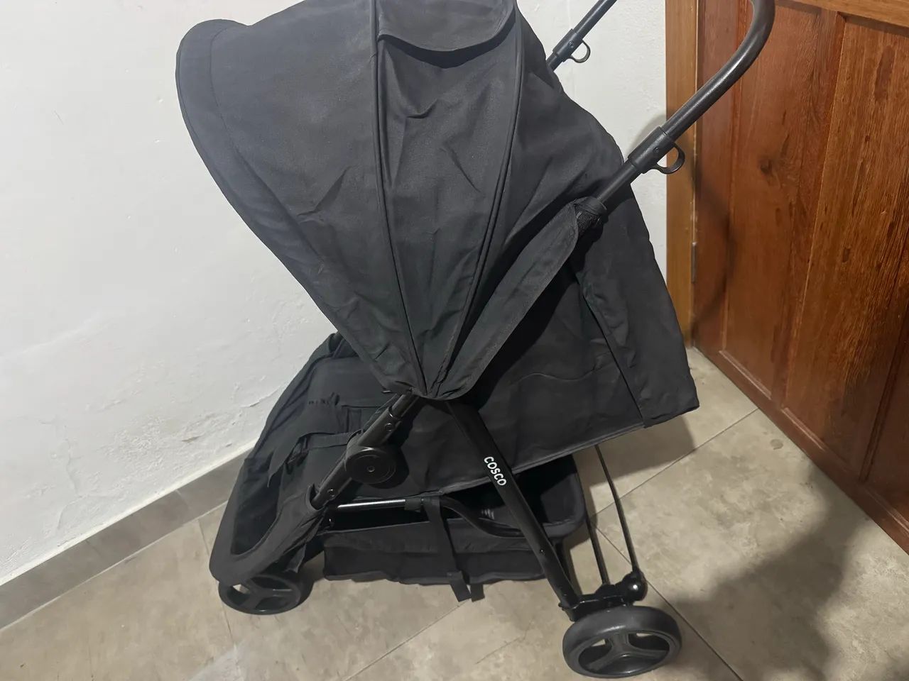 Vendo carrinho de bebê
