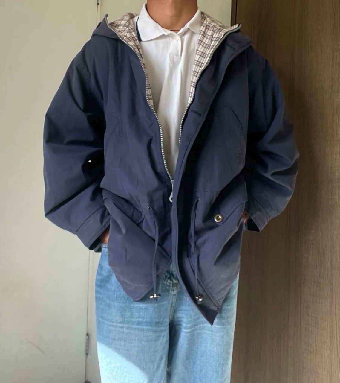 Parka azul com capuz 