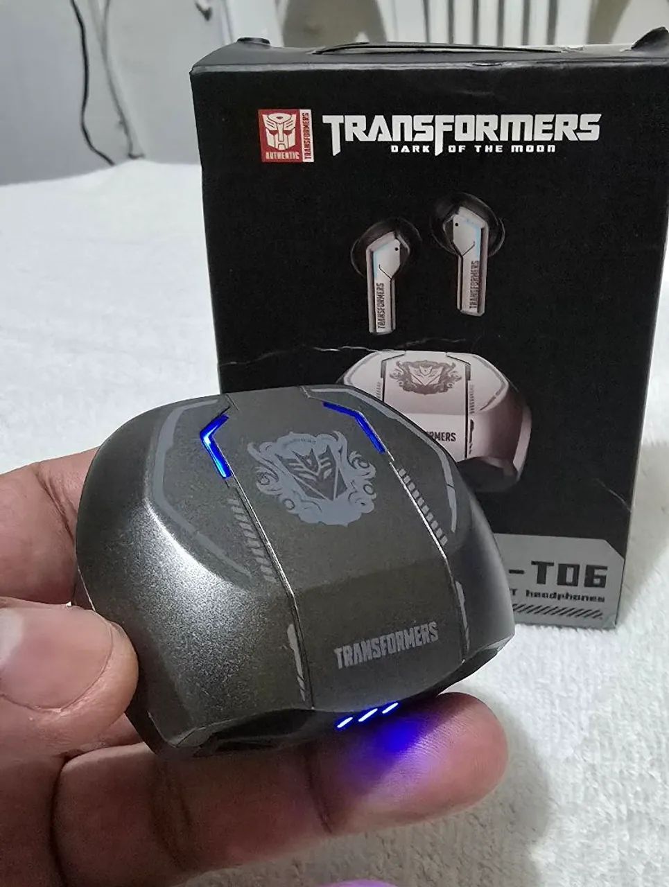 Fone de ouvido Bluetooth Transformes O Lado Oculto da Lua  - Foto 2