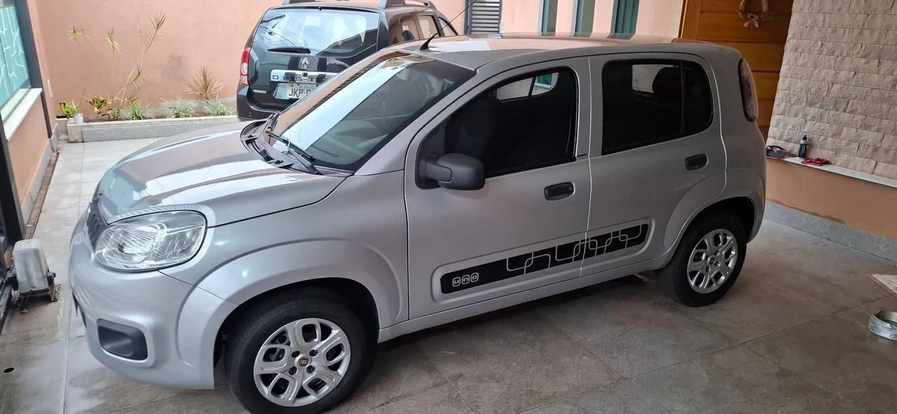 Fiat Uno UNO ATTRACTIVE 1.0 Fire Flex 8V 5p 2016