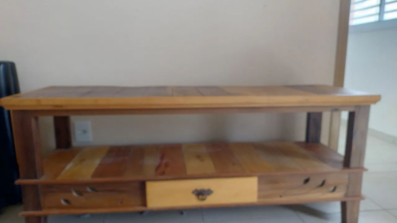 Vendo Rack madeira maciça  - Foto 2