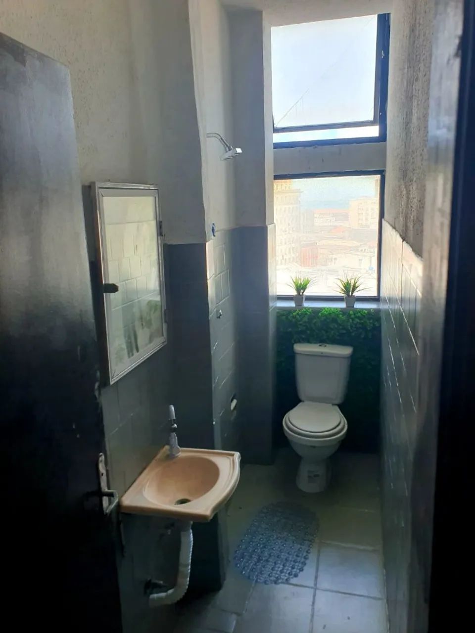 R$ 440,00 SALA NO CENTRO  - Foto 4