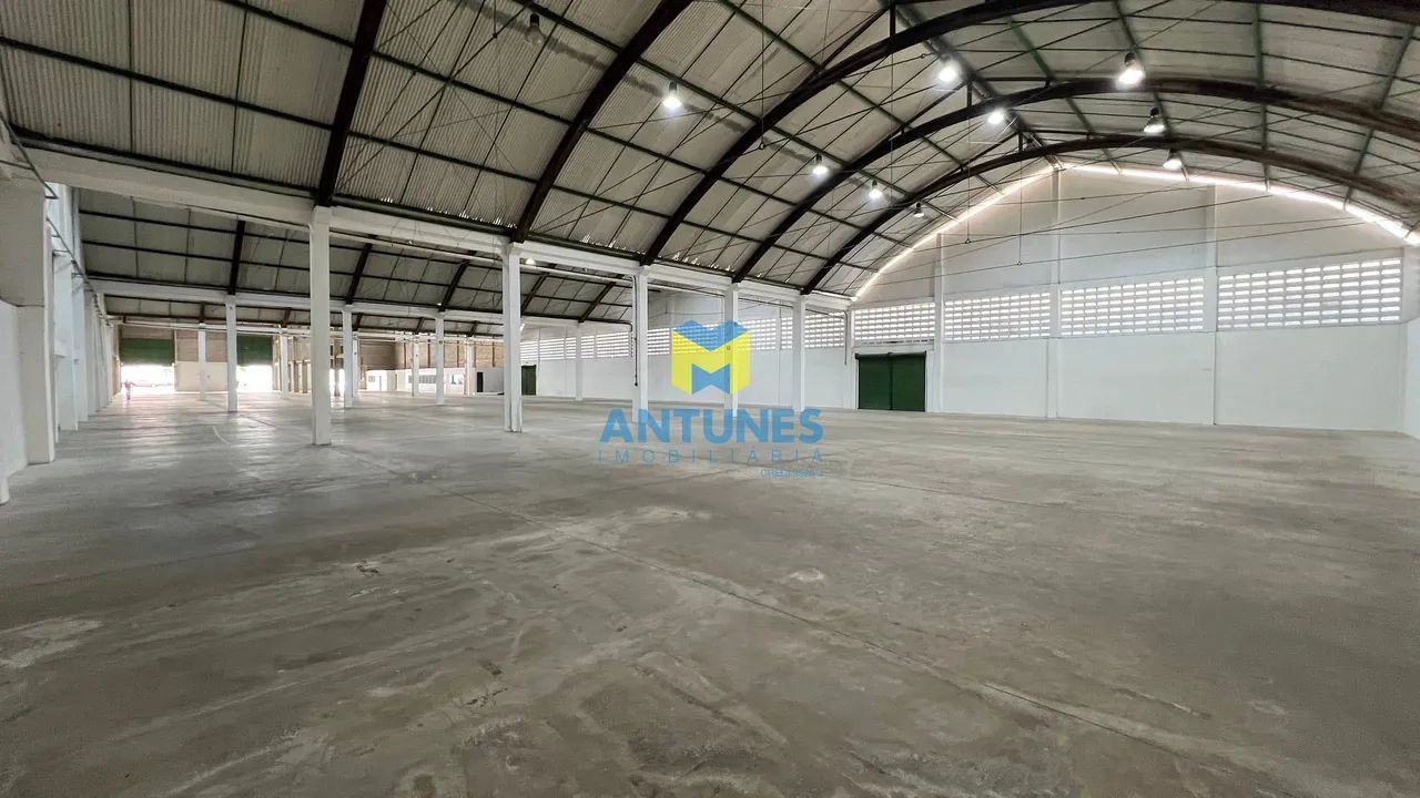 Alugue Galpão Condomínio próximo Aeroporto e Imbiribeira, 2.400m² com Doca - Foto 9