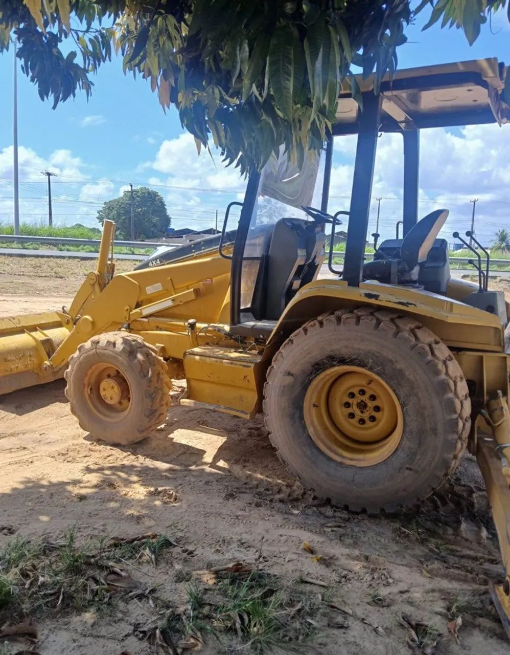 Retroescavadeira Caterpillar 416C 2010 - Foto 4