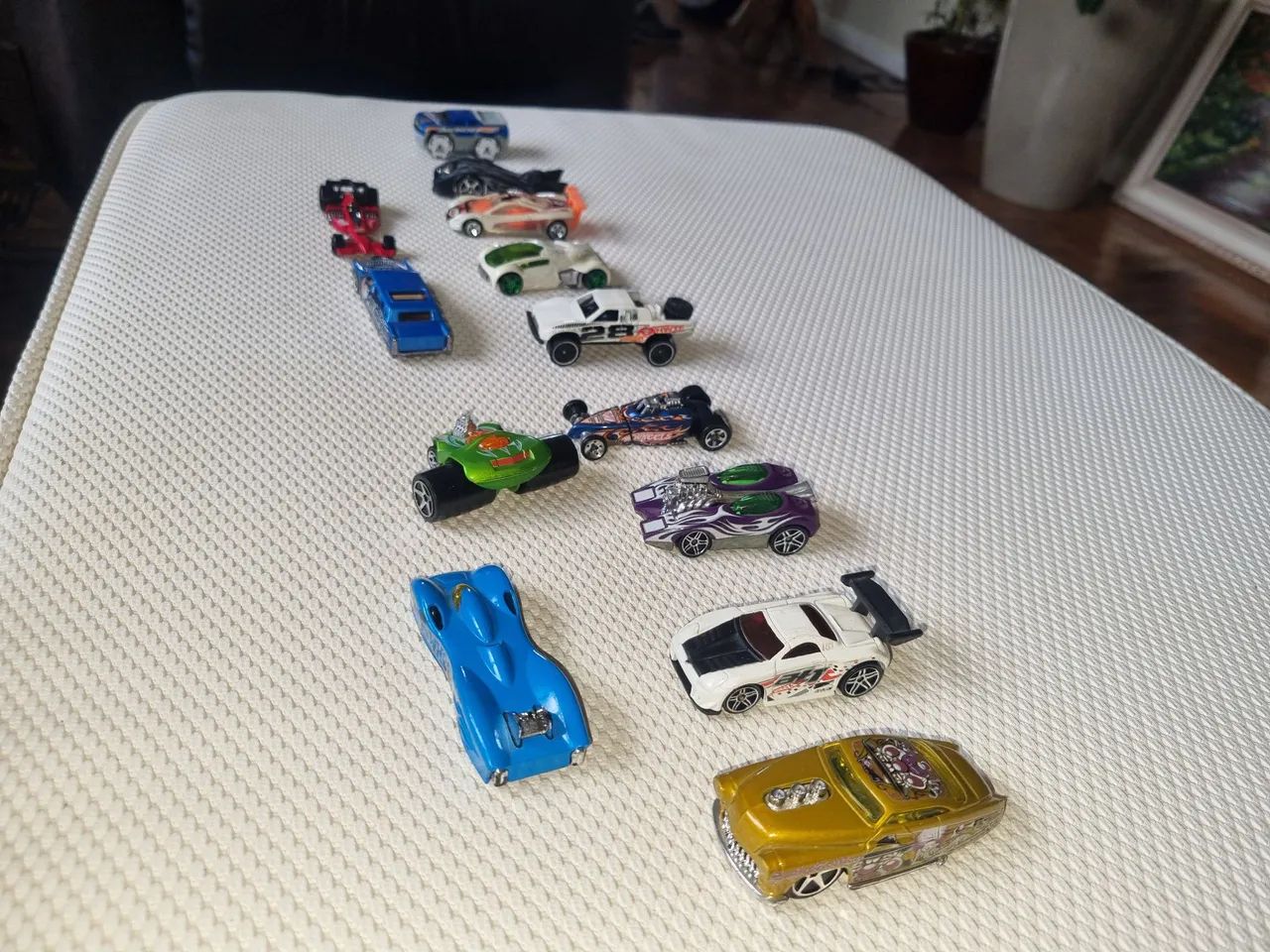 Lote Hot Wheels Variados (13 Miniaturas)  - Foto 2