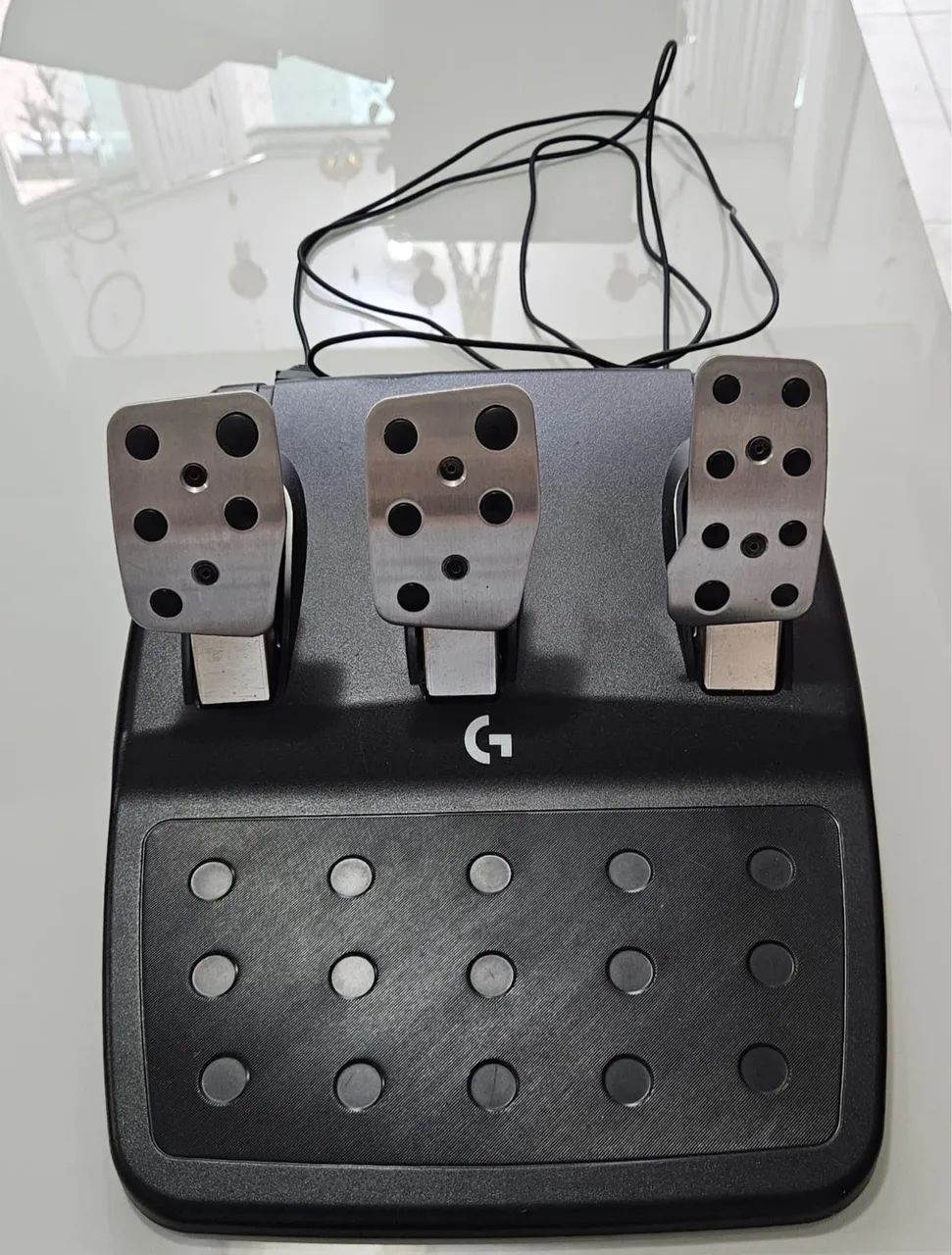 Volante Logitech G923 para XBOX XIS, ONE e PC - Foto 3