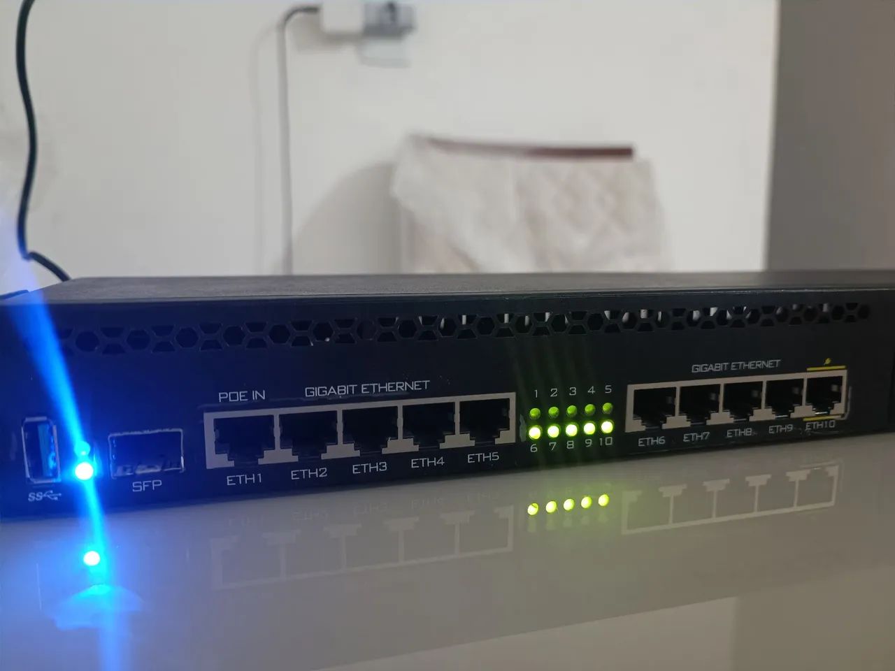 Mikrotik RB 3011 - Foto 2