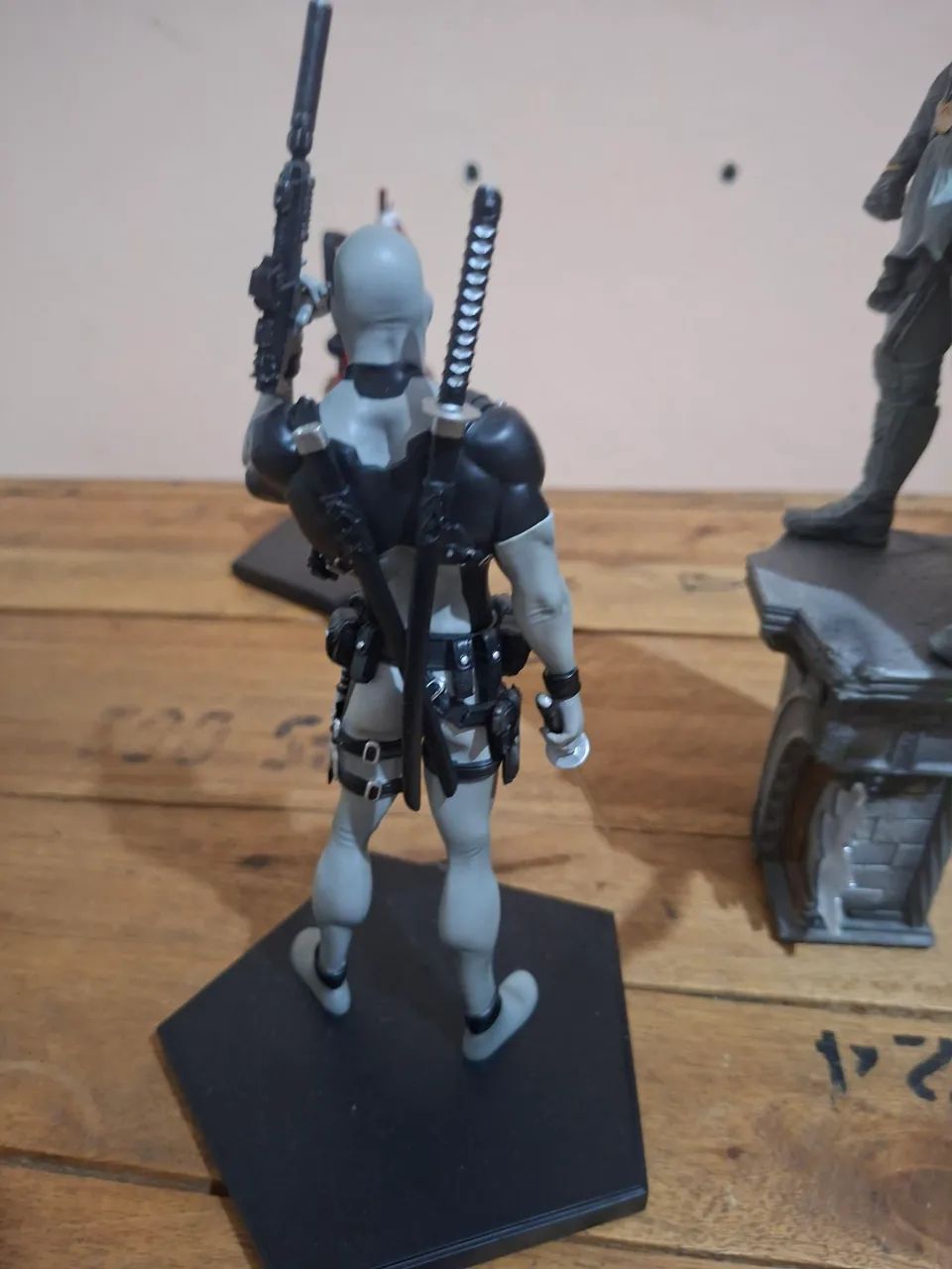 DEADPOOL Iron Studios  - Foto 3