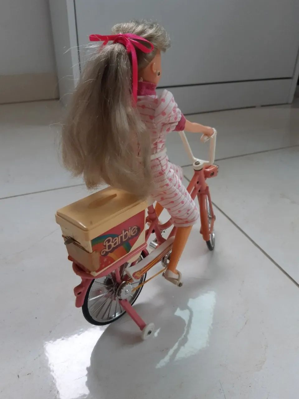 Barbie Ciclista anos 80 - Foto 3