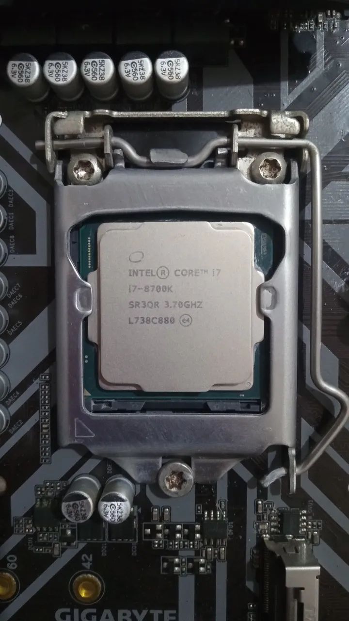 I7 8700k até 4,7GHz 8° e 9° geração