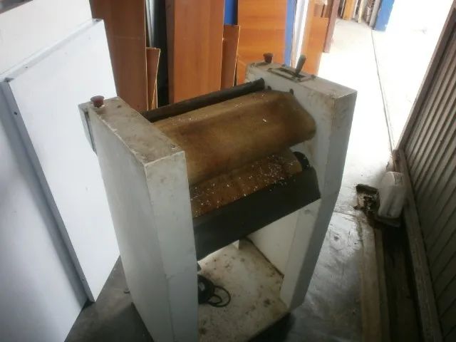 modeladora de pão - usada - precisando trocar de feltro - Foto 4