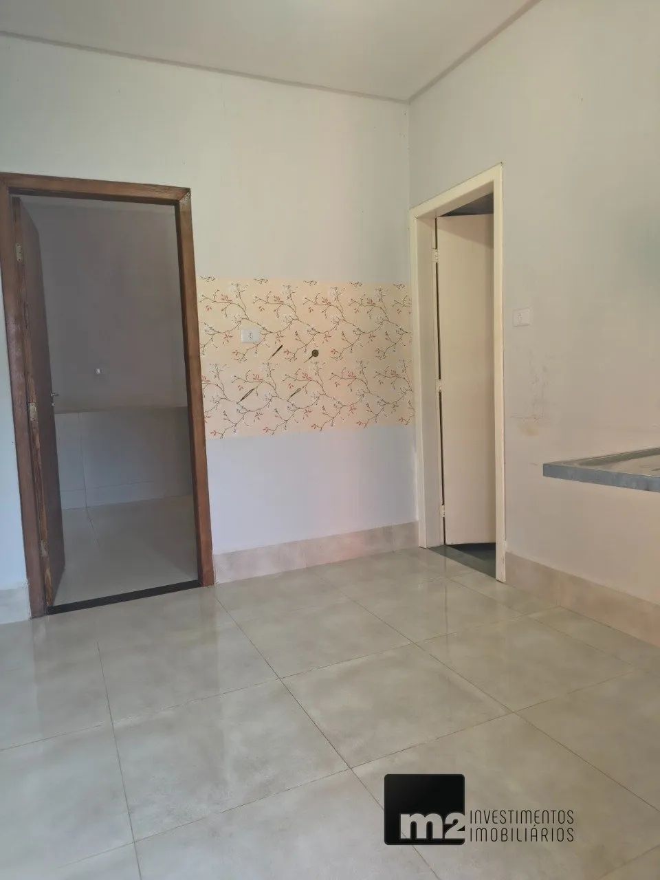 Casa no Setor Progresso com 3 suítes e 5 Kit Nets - Foto 2
