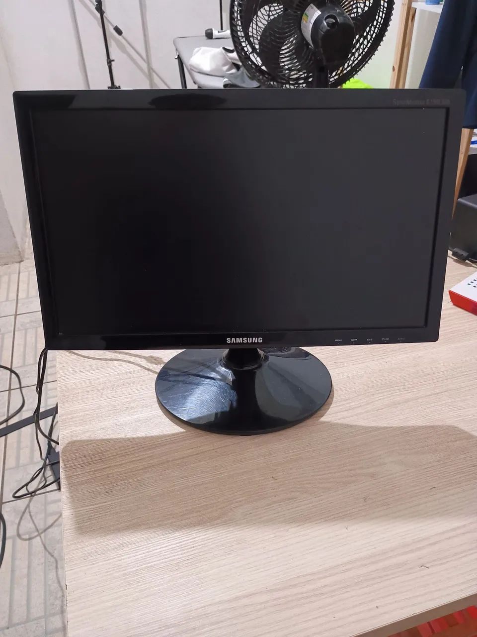 Monitor Samsung 18,5" LED VGA DVI