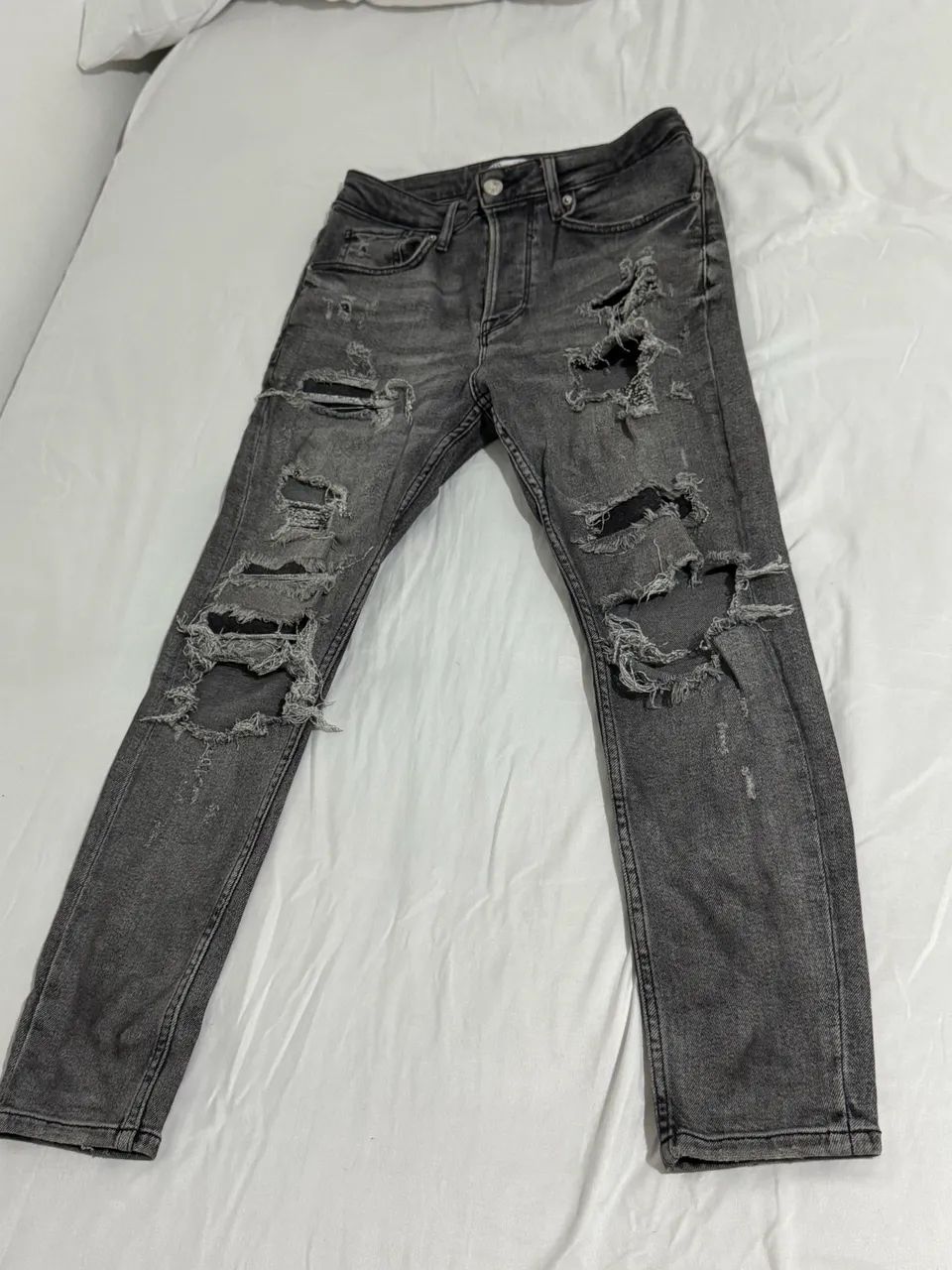 calça zara destroyed 36