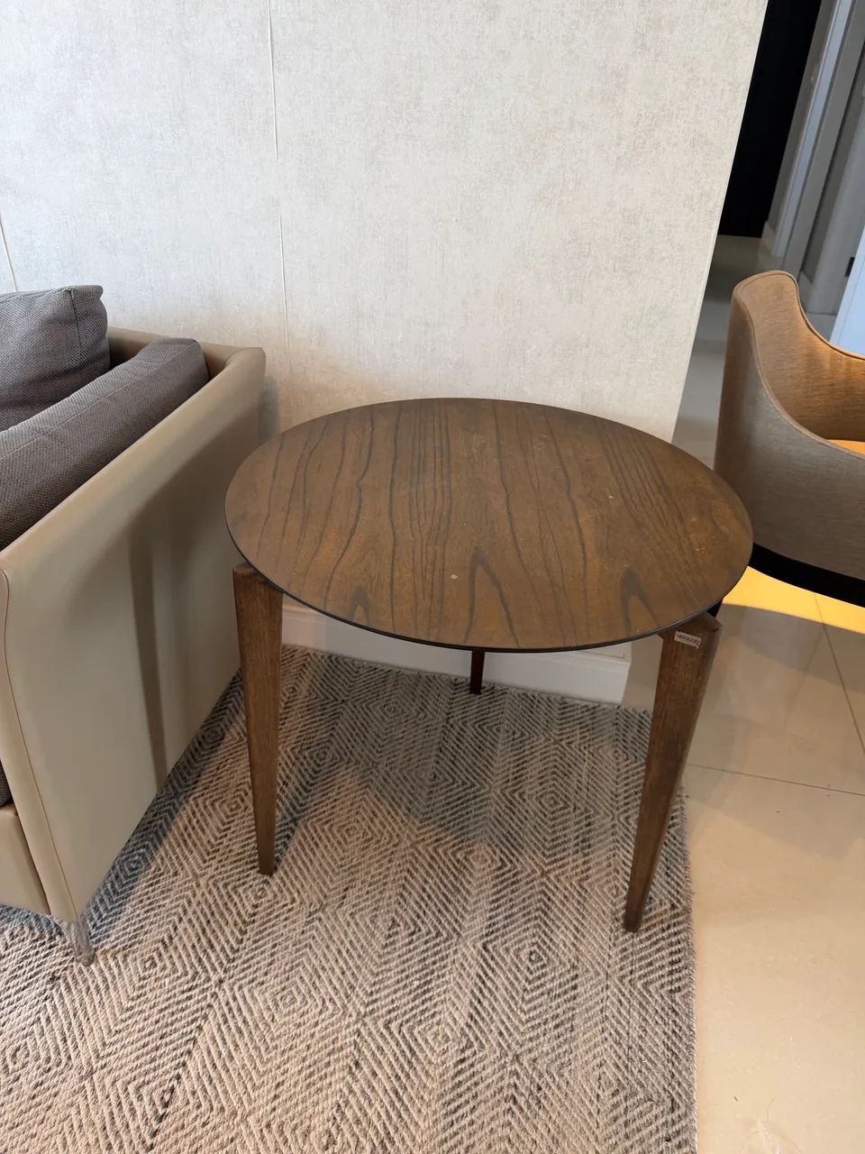 Mesa lateral 