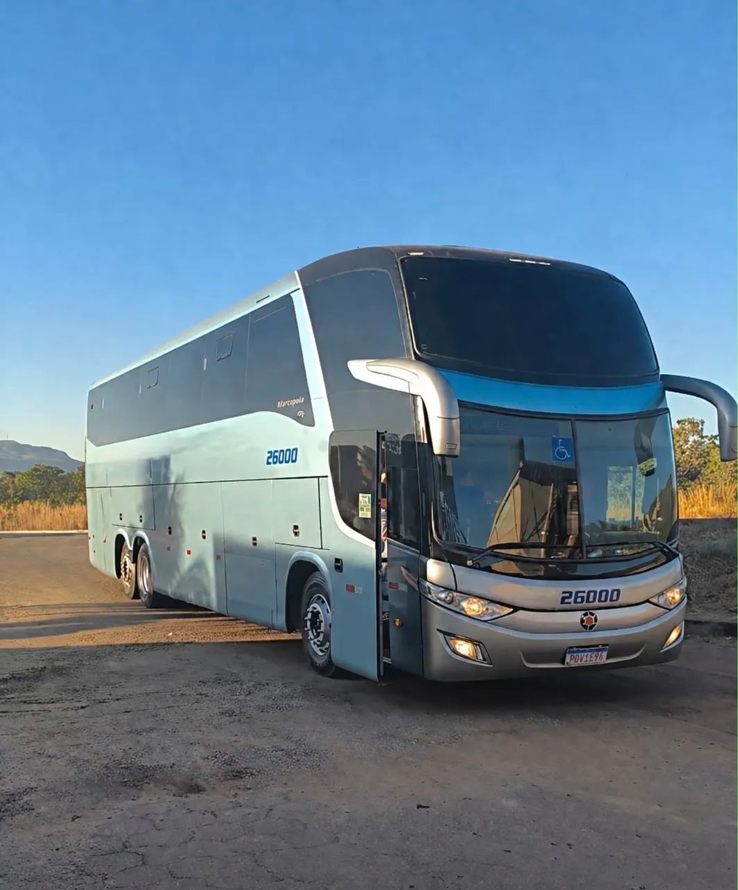 Aluguel de vans e ônibus em Goiânia  - Foto 2