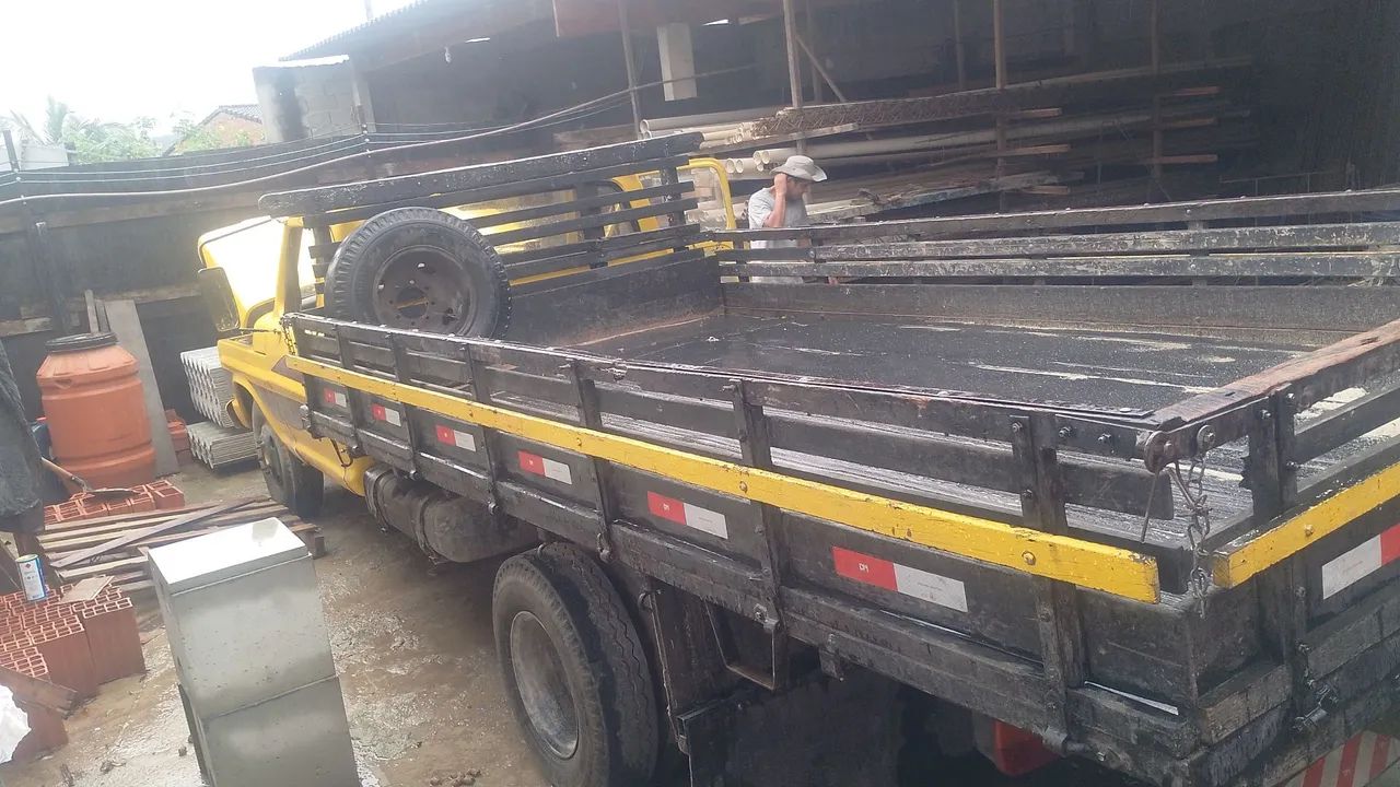 caminhão Ford  - Foto 5