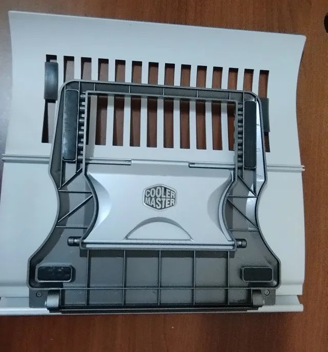 Suporte Notebook Cooler Master Notepal S em alumínio - Foto 4