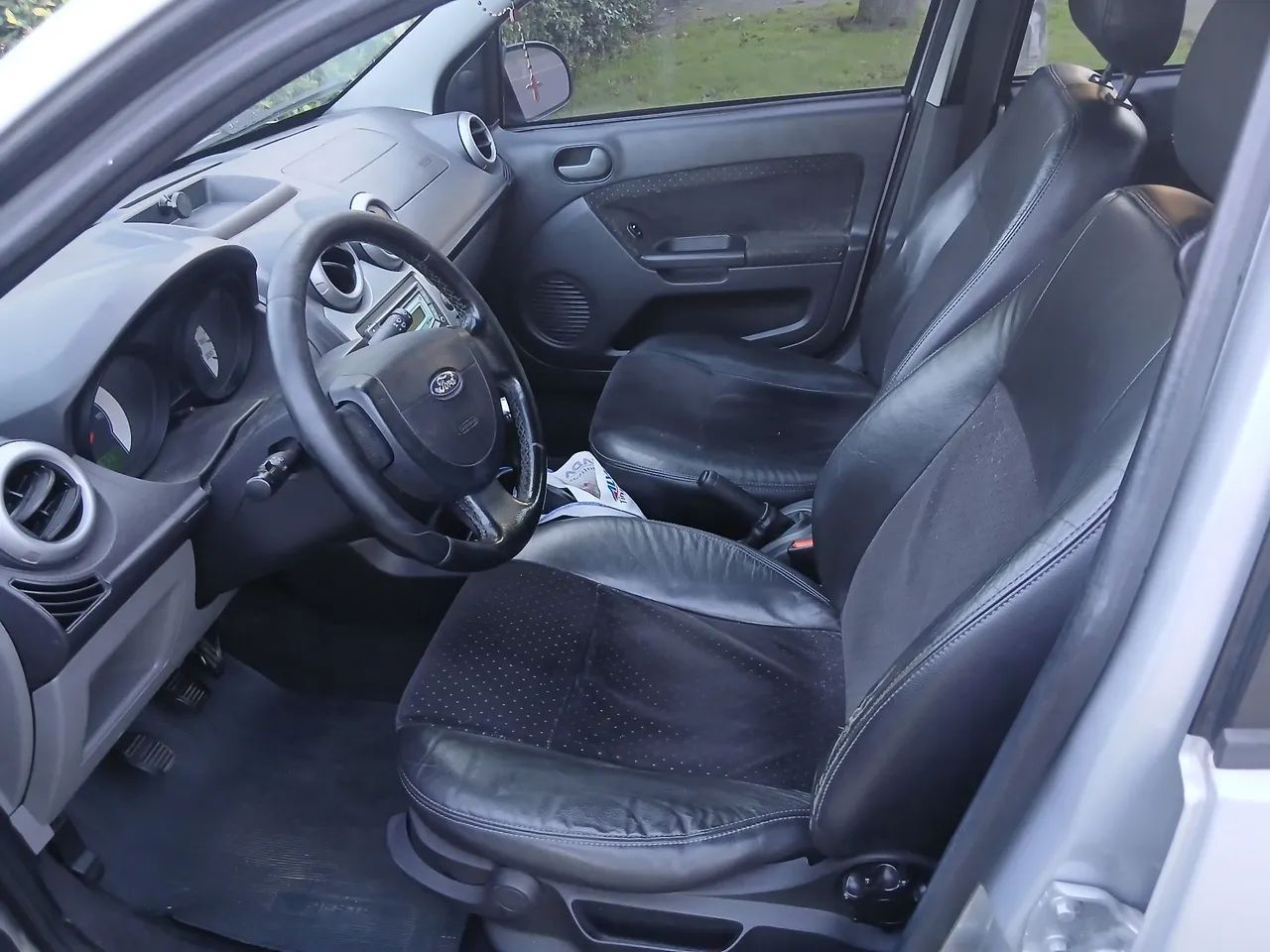 Ford Fiesta Sed. 1.6 8V Flex 4P 2009 - Foto 8