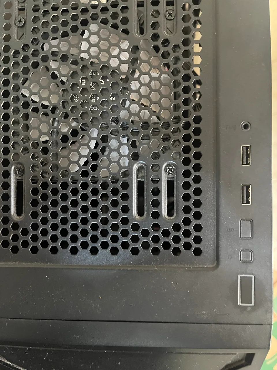 Gabinete para pc gamer lian li - Foto 5
