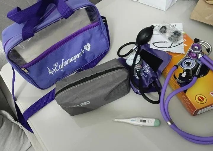 KIT ENFERMAGEM COMPLETO - ROXO - Foto 2