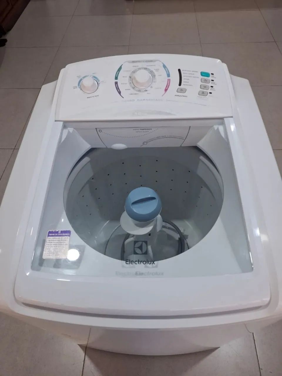 Máquina de lavar Eletrolux 12kg
