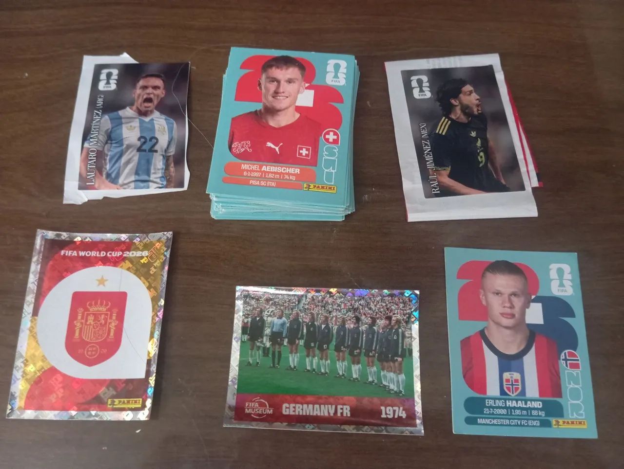 Kit 55 figurinhas  - Foto 2