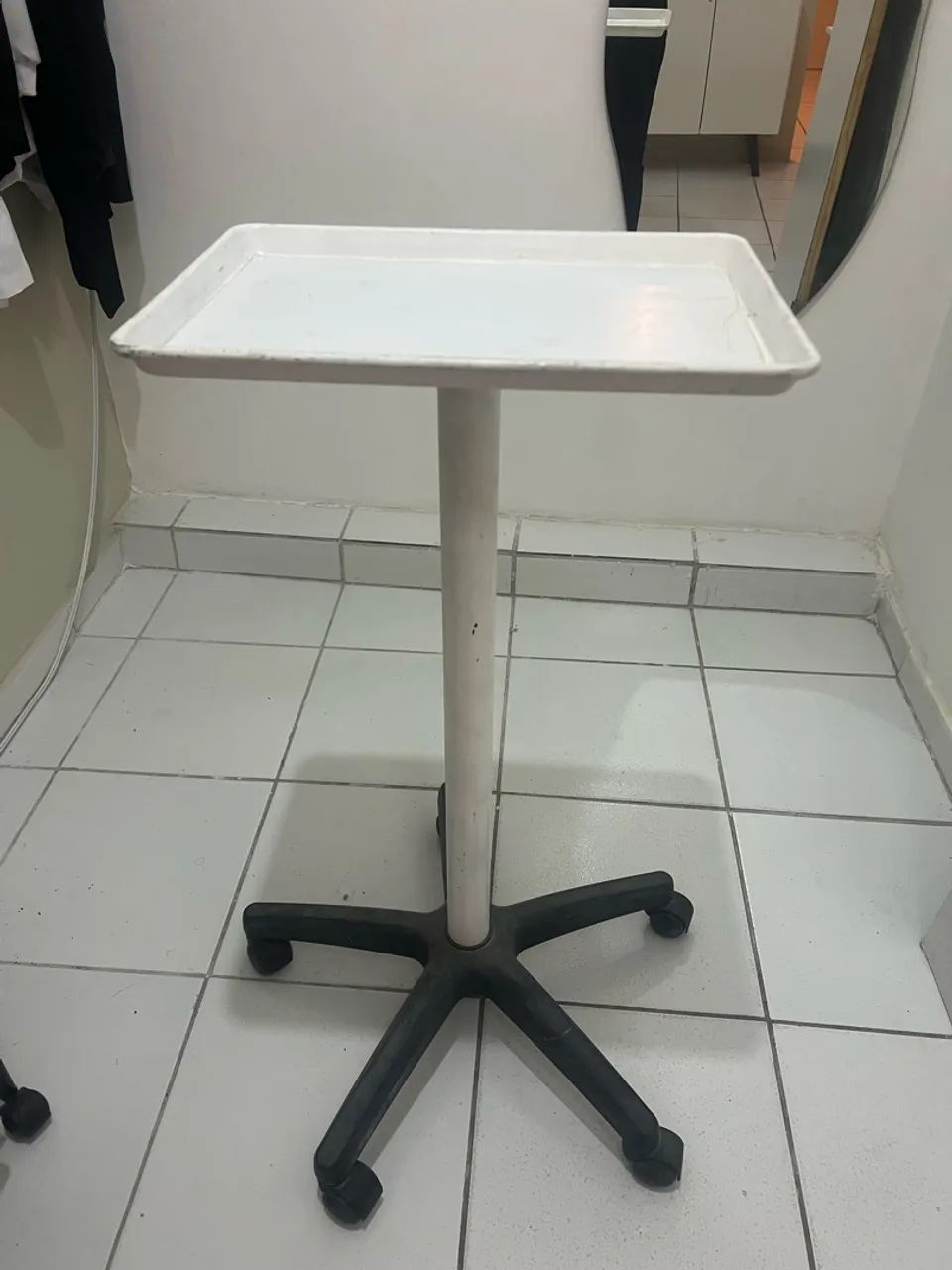 Carrinho auxiliar 