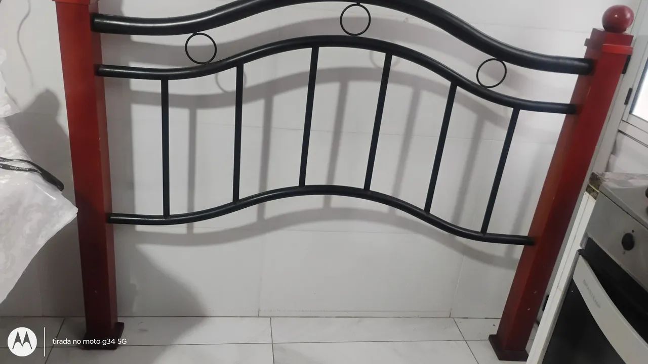 Vendo cama de casal colonial  - Foto 3